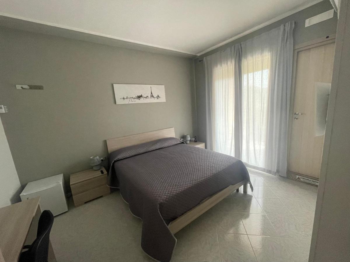 Dolci Sogni Bed & Breakfast Mugnano del Cardinale Exterior photo