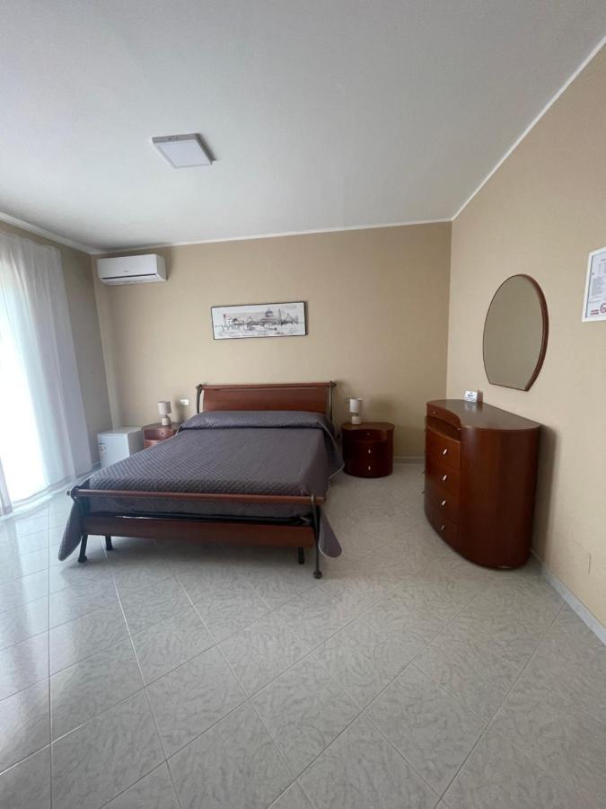 Dolci Sogni Bed & Breakfast Mugnano del Cardinale Exterior photo